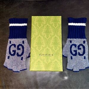 Gucci Blue and White GG Fingerless Knit Gloves